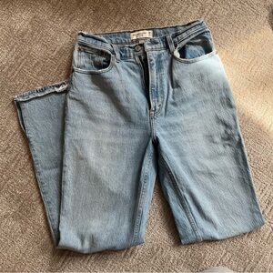 Abercrombie & Fitch Light Wash 90s straight ultra high rise curve love